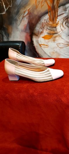 I love Comfort  Shoe's