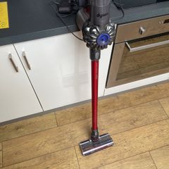 Dyson V6 for parts or repair