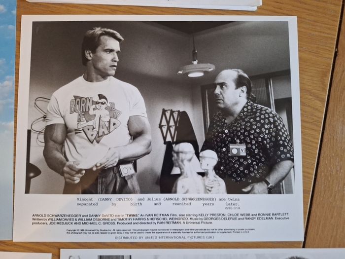 TWINS  Movie Press Kit