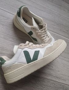 Veja trainers