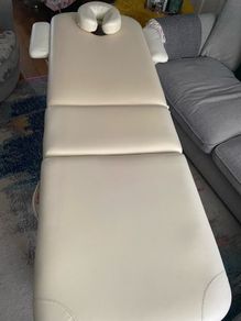 massage plinth