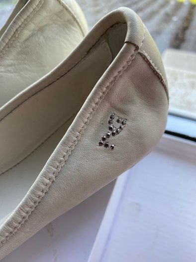 NWOT Nero Giardini ladies leather pumps