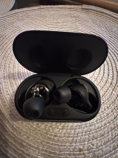 Samsung buds plus