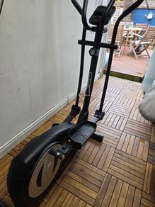 Cross Trainer