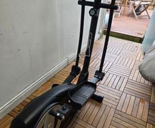 Cross Trainer