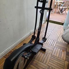 Cross Trainer