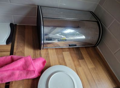 bread bin