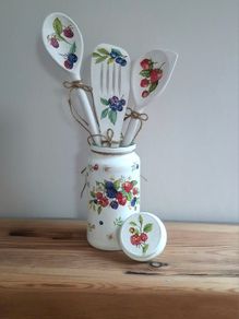 Set of 3 Decorative Kitchen Utensils in the Jar