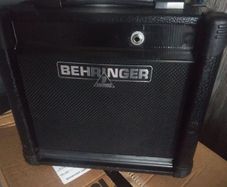 Behringer Speaker and cabinet 8inch for guitar
