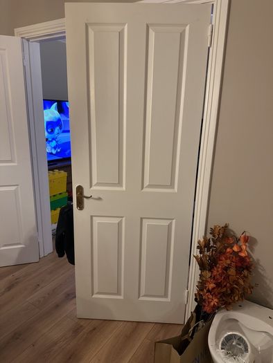 door x3