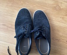 "Men's Clarks Navy Suede Lace-Up Shoes - Size 9.5- Great Condition"