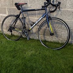 Boardman Medium size Racing bike