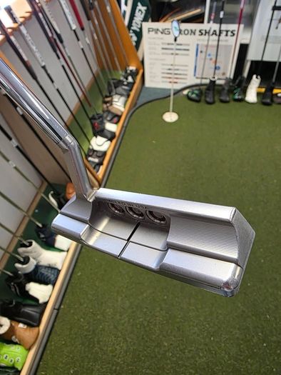 Scotty Cameron Special Select Newport 2.5 Putter 34"