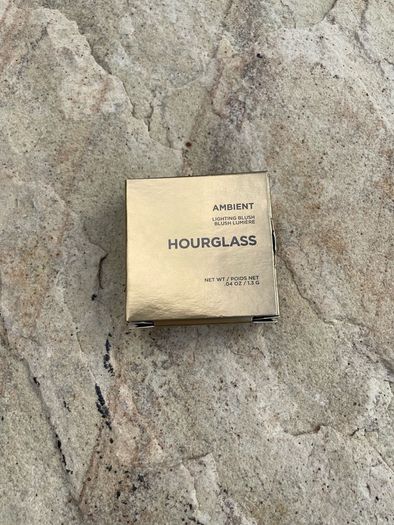 Hourglass Ambient Lighting Blush
