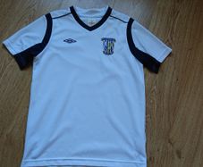 E1 SALE!!!   Umbro White Top. Age 11-12