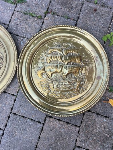 brass decor