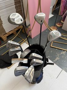 set golf clubs