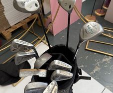set golf clubs