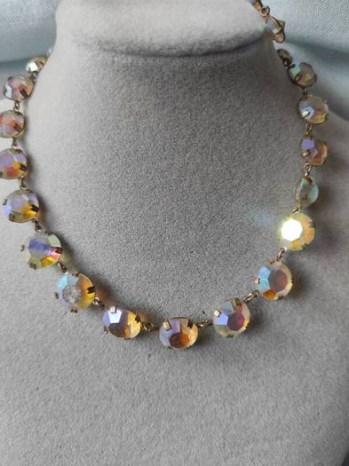 Aurora borealis vintage necklace