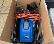 Hyundai 38cm 1600W Electric Lawnmower