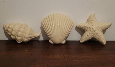 Vintage glazed ceramic shells x 3
