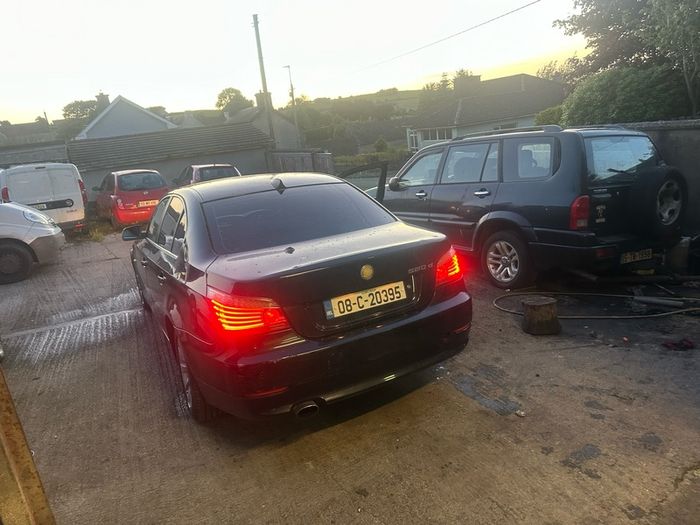 breaking bmw 520d