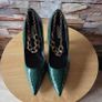 BNWT Green heels with gold ankle chains, size 6 Image 3