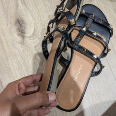 37/4 size sandal