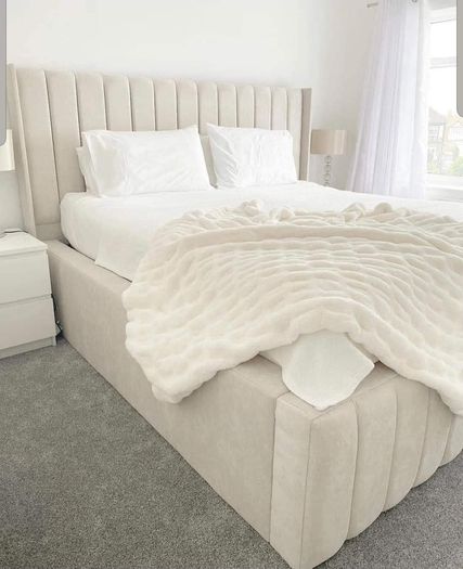 Double Small Double 4ft 4ft6 Ottoman Storage Beds