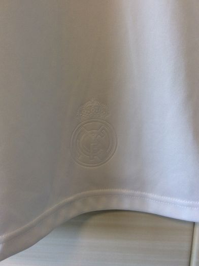Real Madrid Jersey. Official Adidas Mens Home Jersey Season 2008-2009. Original From The Time. Not A Modern Day Remake.