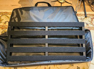 Pedaltrain Classic Pro Pedalboard with Padded Soft Case