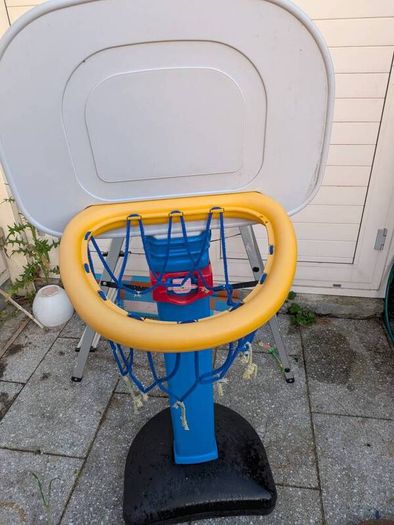 Kids basket hoop and net