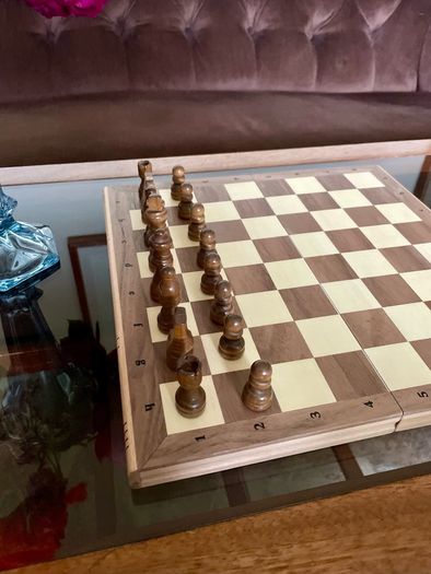 Vintage Style Marquetry Inlaid Folding Wooden Chess Checkers Draughts Pop Board Chess Pieces & Counters