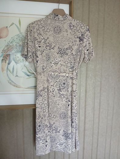 Vintage dress pristine condition Postage included