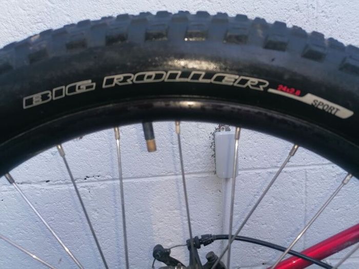 Specialized 24" kids' bike