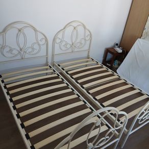 2 single bed frames