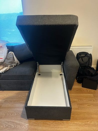 Corner Sofa & Storage