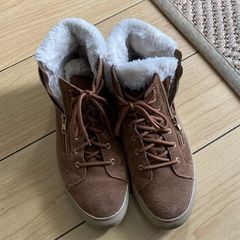 Winter shoes