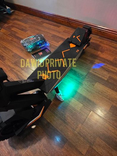 Electric Scooter, Brand New, Free Kukirin Bag , Delivery Available,6months Warranty