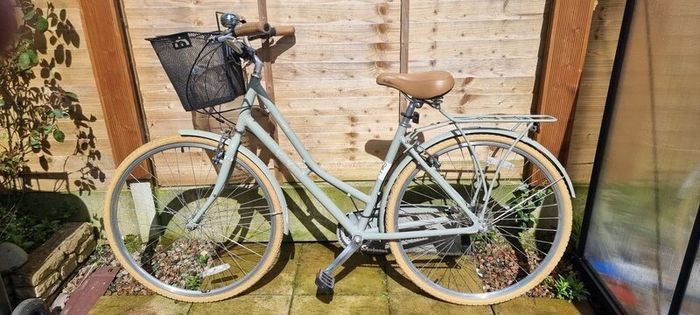 Pendleton Somerby Classic Dutch Style Bike