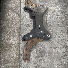Subframe Trafic Vivaro Primastar