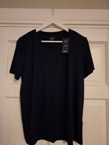 M&S Relaxed Crew Neck Navy T-Shirt BNWT