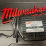 Milwaukee Battery charger M12 Image 2