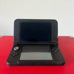 Nintendo 3DS XL Silver Console Bundle + Luigi's Mansion 2 & 4GB SD Card