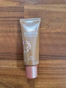 L'Oreal Lumi Glotion
