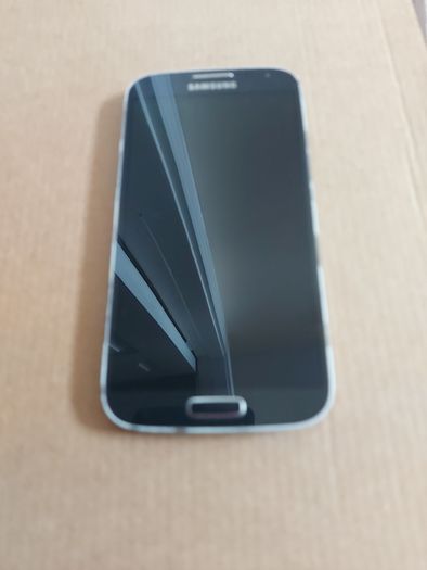 Samsung Galaxy S4, Model GT-19406, 16GB, working great and in excellent condition