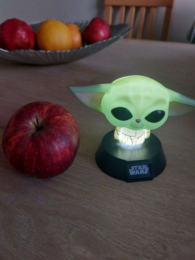 Star wars baby Yoda Mandalorian battery operated lamp