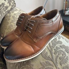 boys shoes