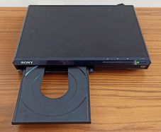 Sony DVD player  model DVP-SR170  black