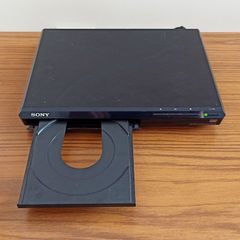 Sony DVD player  model DVP-SR170  black